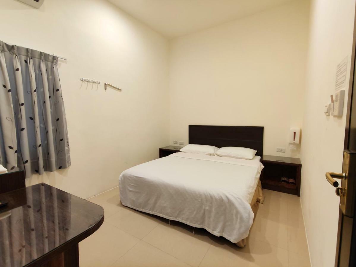 Feng Homestay Zhongpu Exterior foto